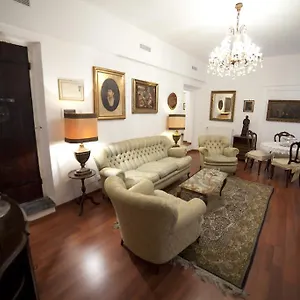 suite-argentina.it-romehotels.com/