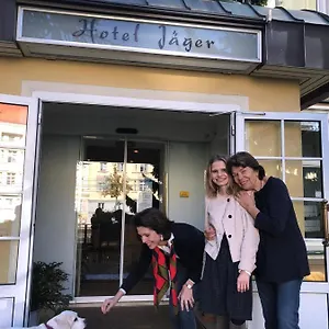 hotellátogatás